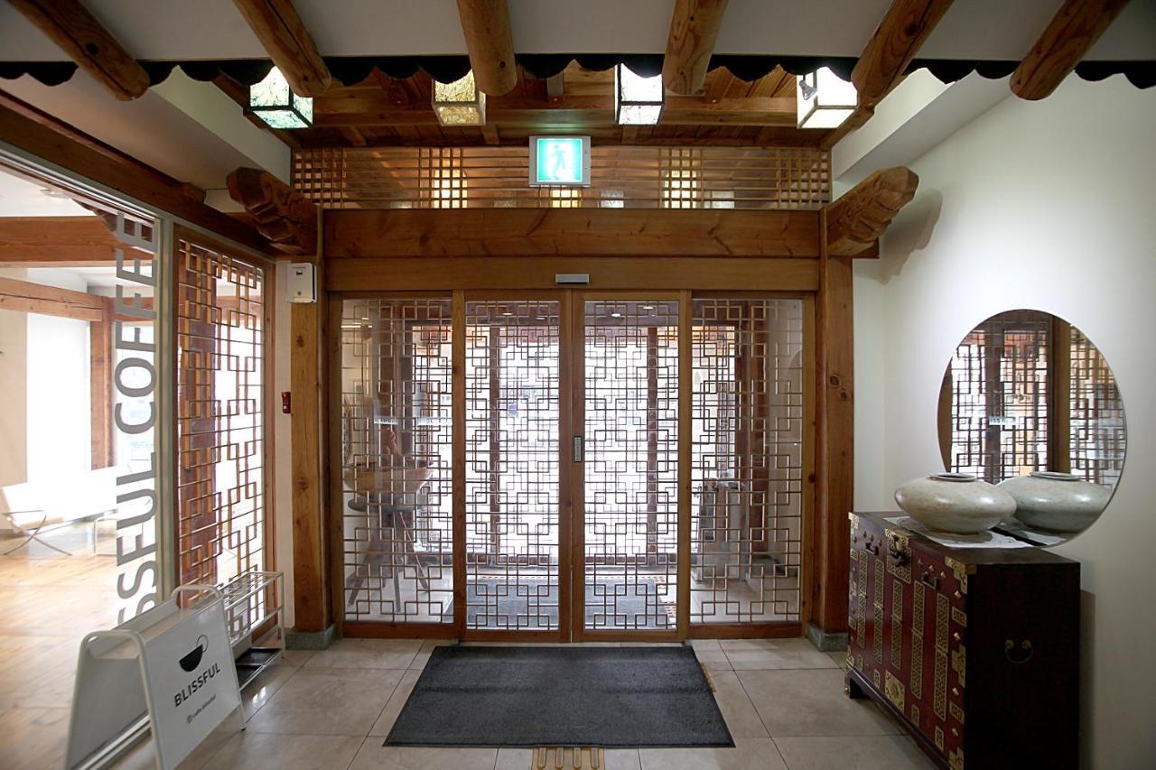 Jeonju Hanok Taejogung Hotel Bagian luar foto